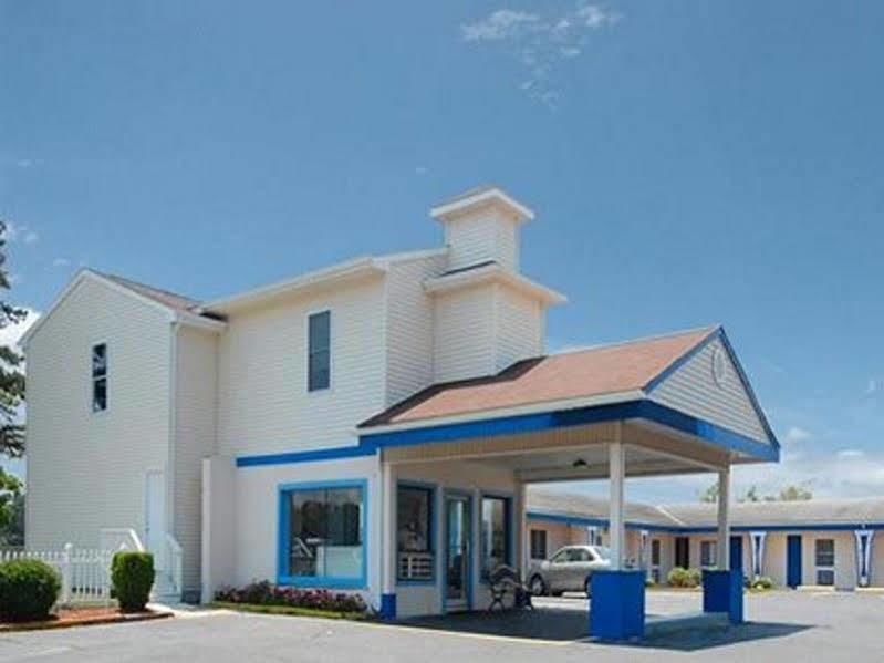 Rodeway Inn Parkway Galloway Exterior foto